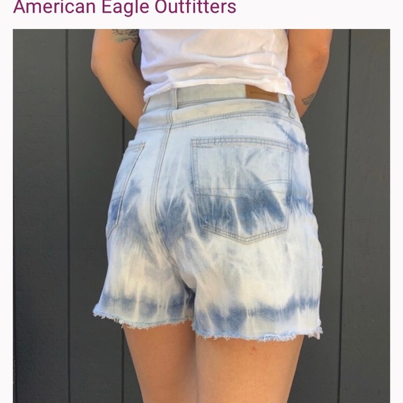 AMERICAN EAGLE OUTFITTERS TIE DYE HIGH-WAIST FRAYED HEM DESTRESS MOM SHORTS - Picture 7 of 16